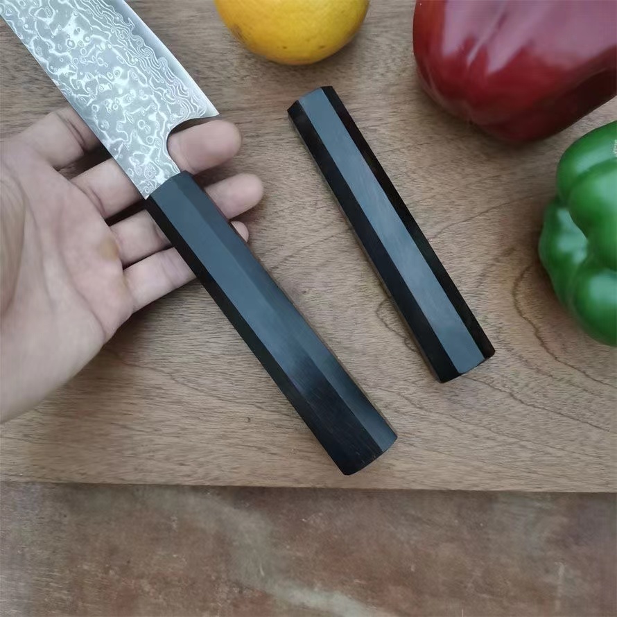 High Tech Kitchen Accessories - Ośmiokątny uchwyt z afrykańskiego drewna Blackwood
