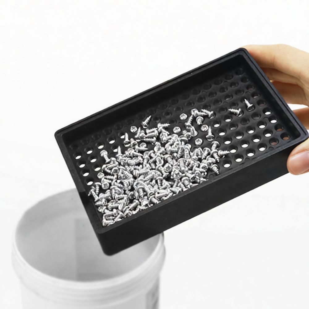 Praktyczna tacka do przechowyw – Tech Accessories For Work recenzja i cena